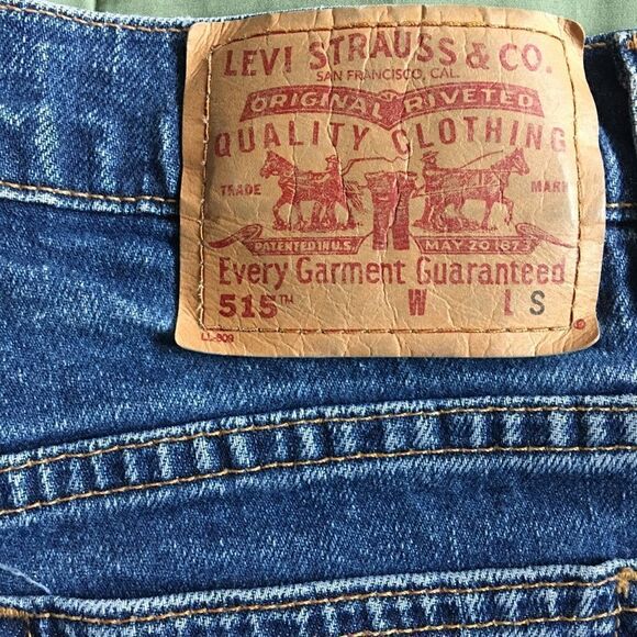 Vintage Levi’s 515 Bootcut Low-rise Blue Jeans - Picture 3 of 7